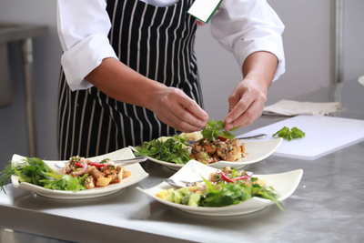 Hotels & Restaurants